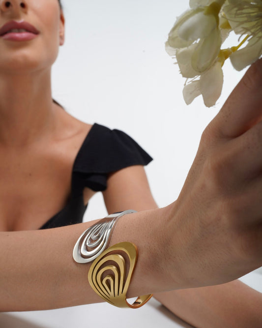 The Valeria Cuff