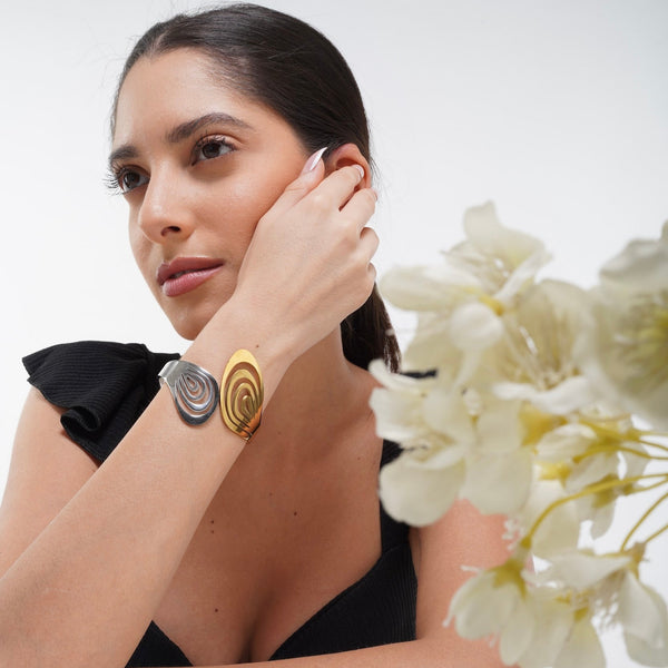 The Valeria Cuff
