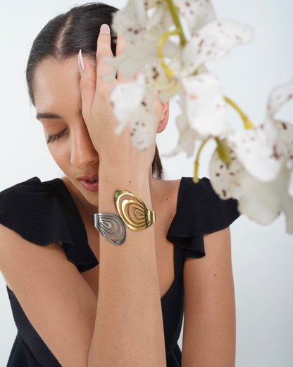 The Valeria Cuff