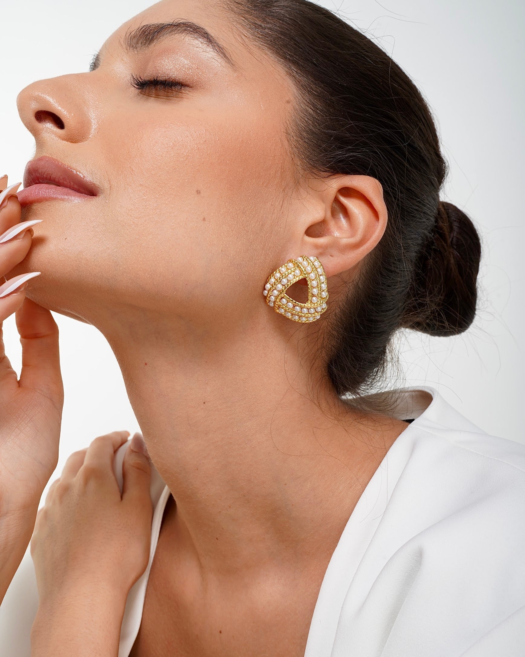Pearl Crest Earrings