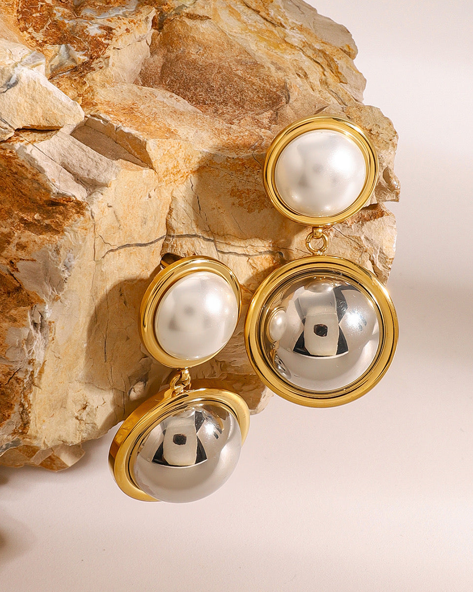 Aurelia Drop Earrings