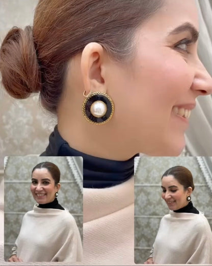 The Noir Belle Earrings