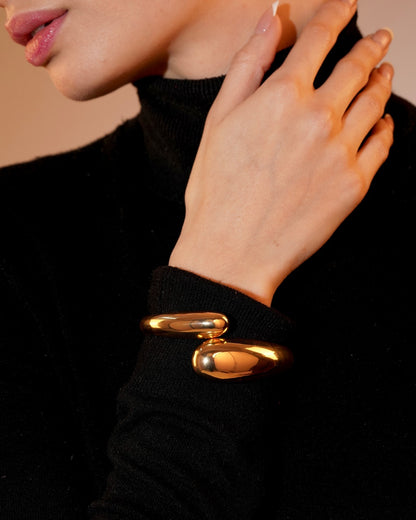 The Oro Bangle