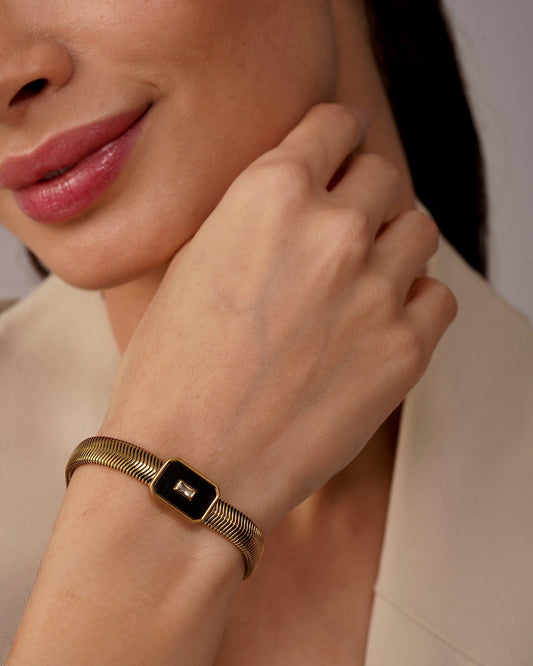 The Cobra Bracelet