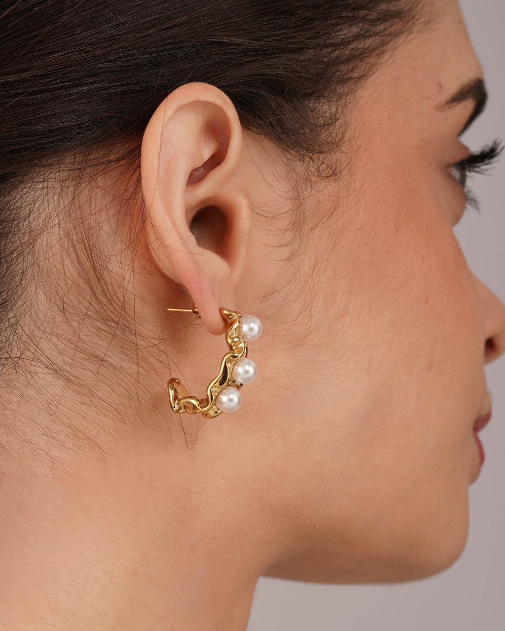 Christina Hoops