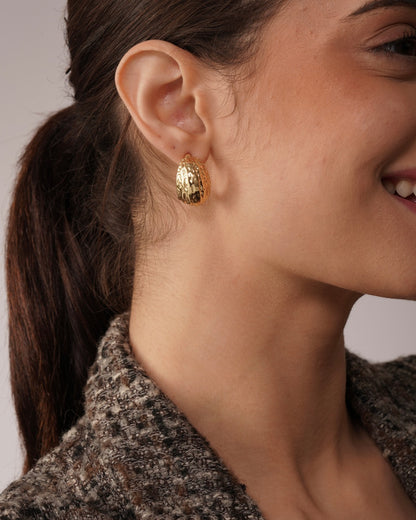 Gigi Hoops