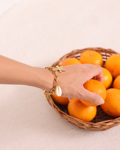 The Seashell Bracelet